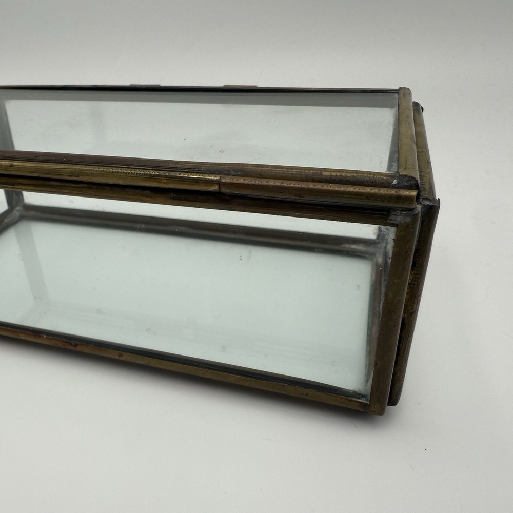 Rectangular Clear Glass Box Aged Brass Display Trinkets Jewellery Storage Box - Picture 7 of 15